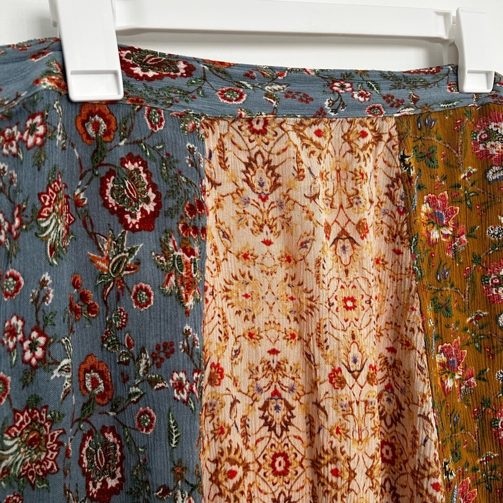 Bohemian Floral Patchwork Midi Skirt - Picture 4 of 9